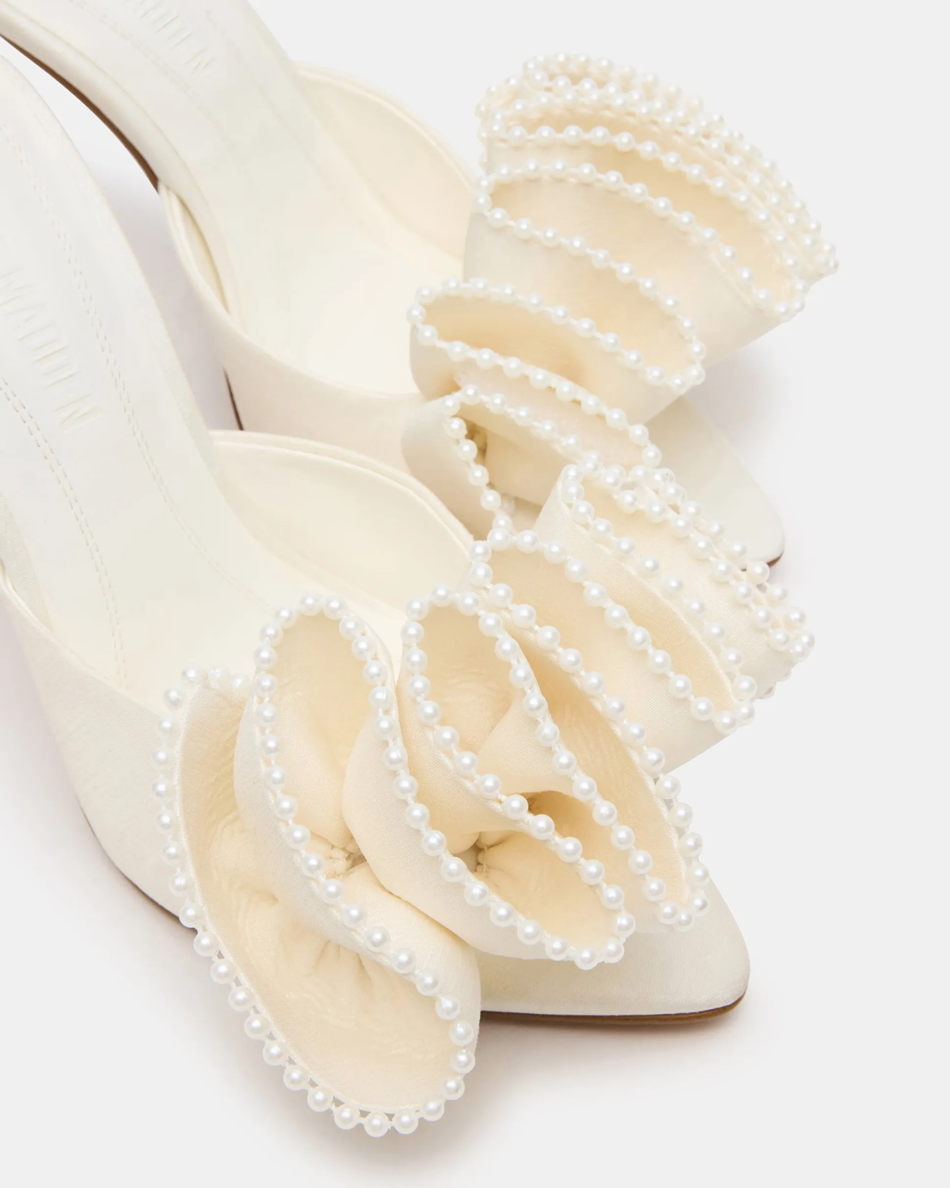 Affinity Pearl Ivory Satin