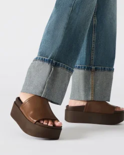 Arwen Brown Leather