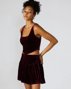 Aryanna Top Wine