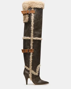 Baddie Faux Fur Brown Distressed