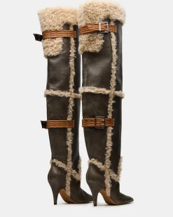 Baddie Faux Fur Brown Distressed