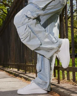 Catcher White Suede