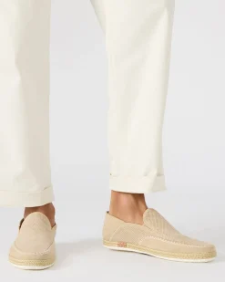 Caydenn Off-white