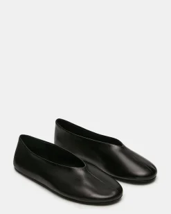 Cyntra Black Leather