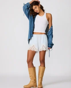 Daisee Short Blue Ice