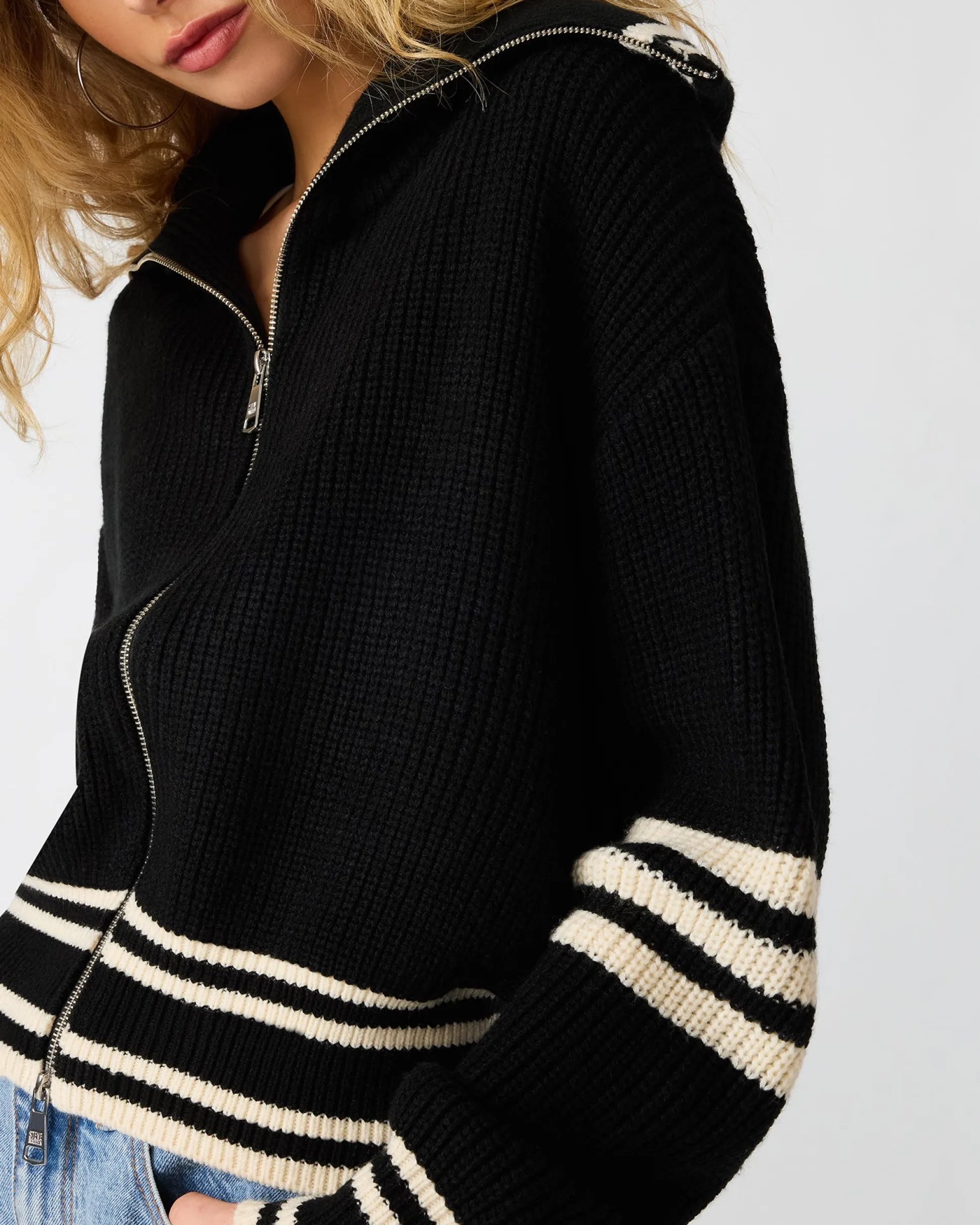 Dara Sweater Black