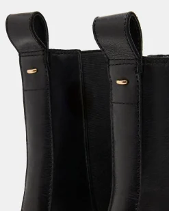 Daxen Black Leather