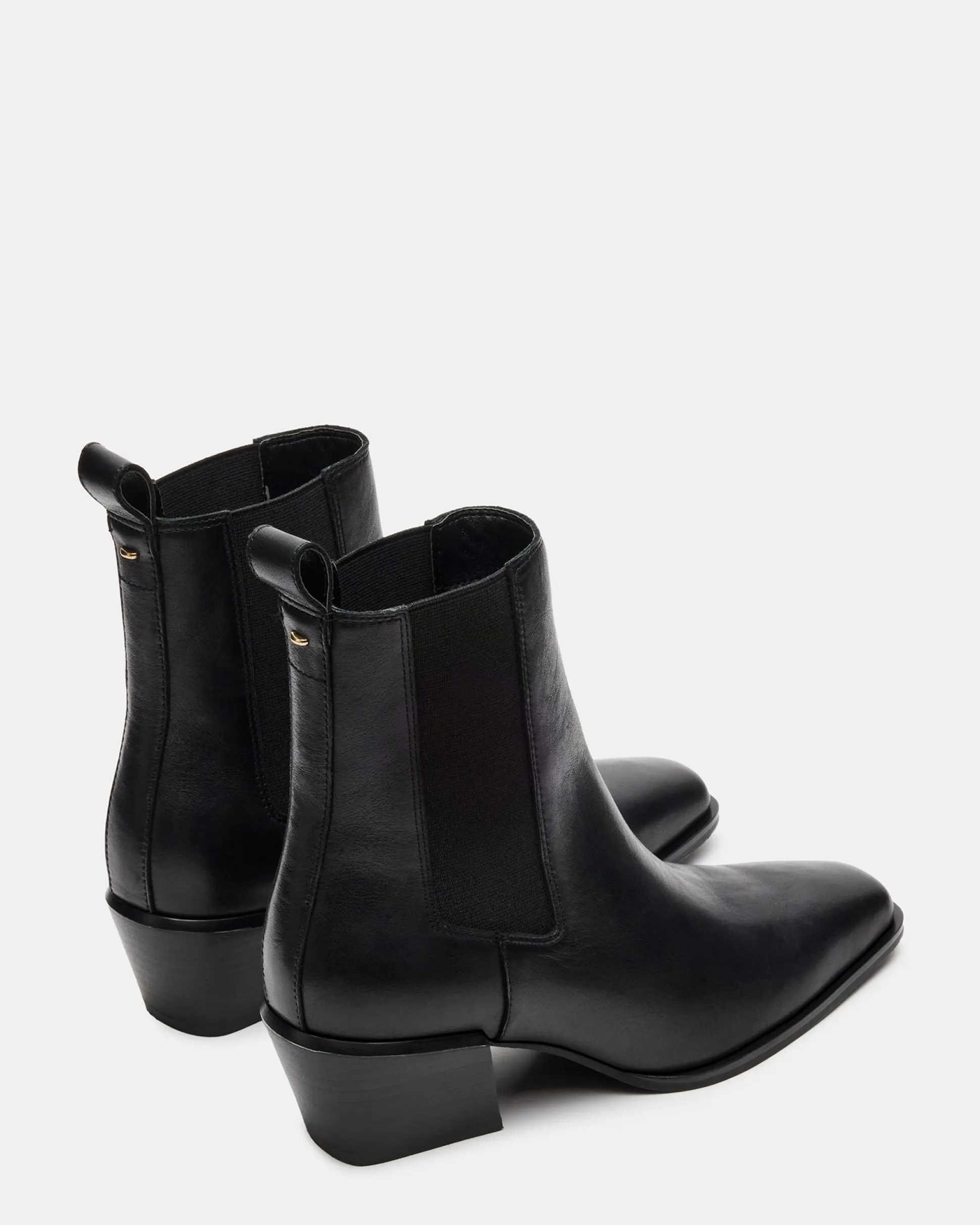 Daxen Black Leather