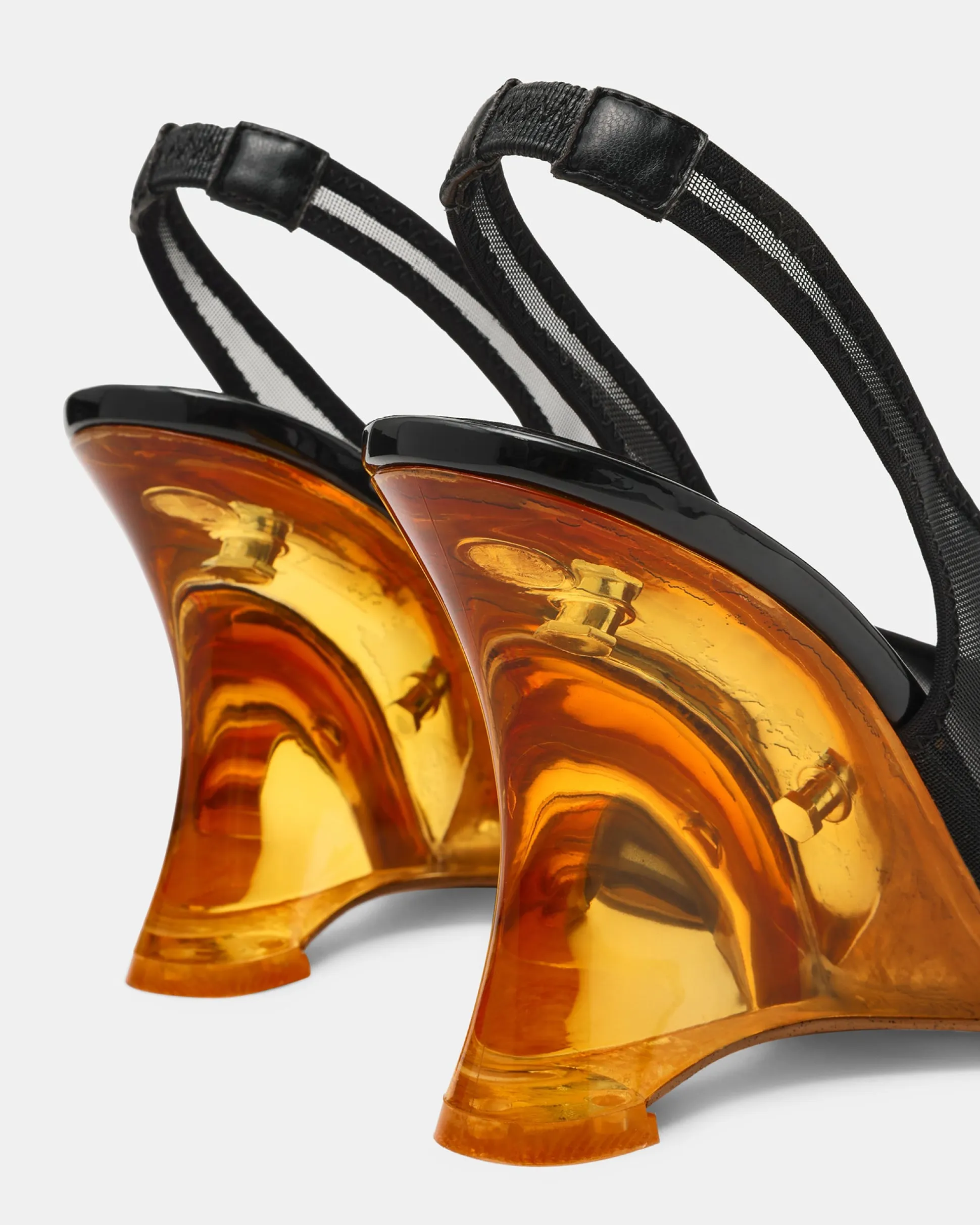 Dyra Black Gold
