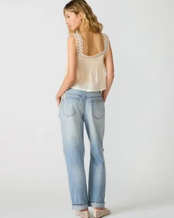 Easten Top Cream