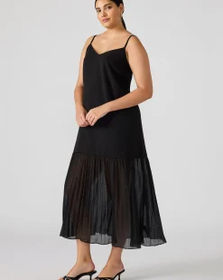 Ember Dress Black