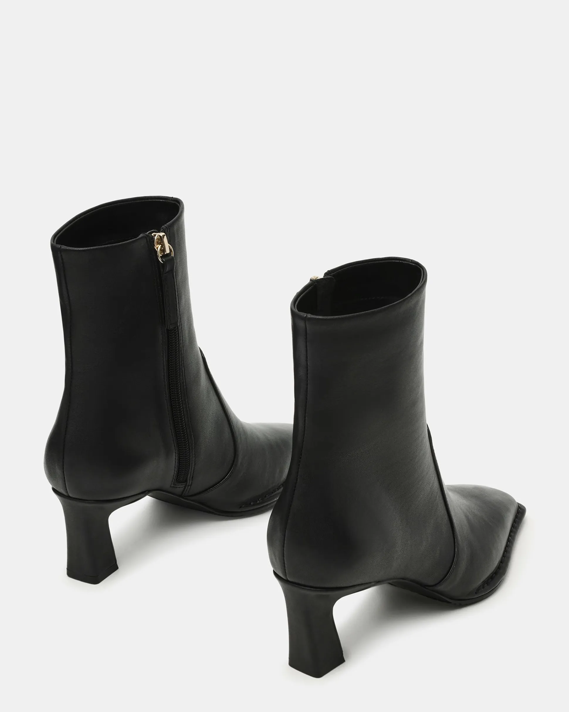 Fare Black Leather