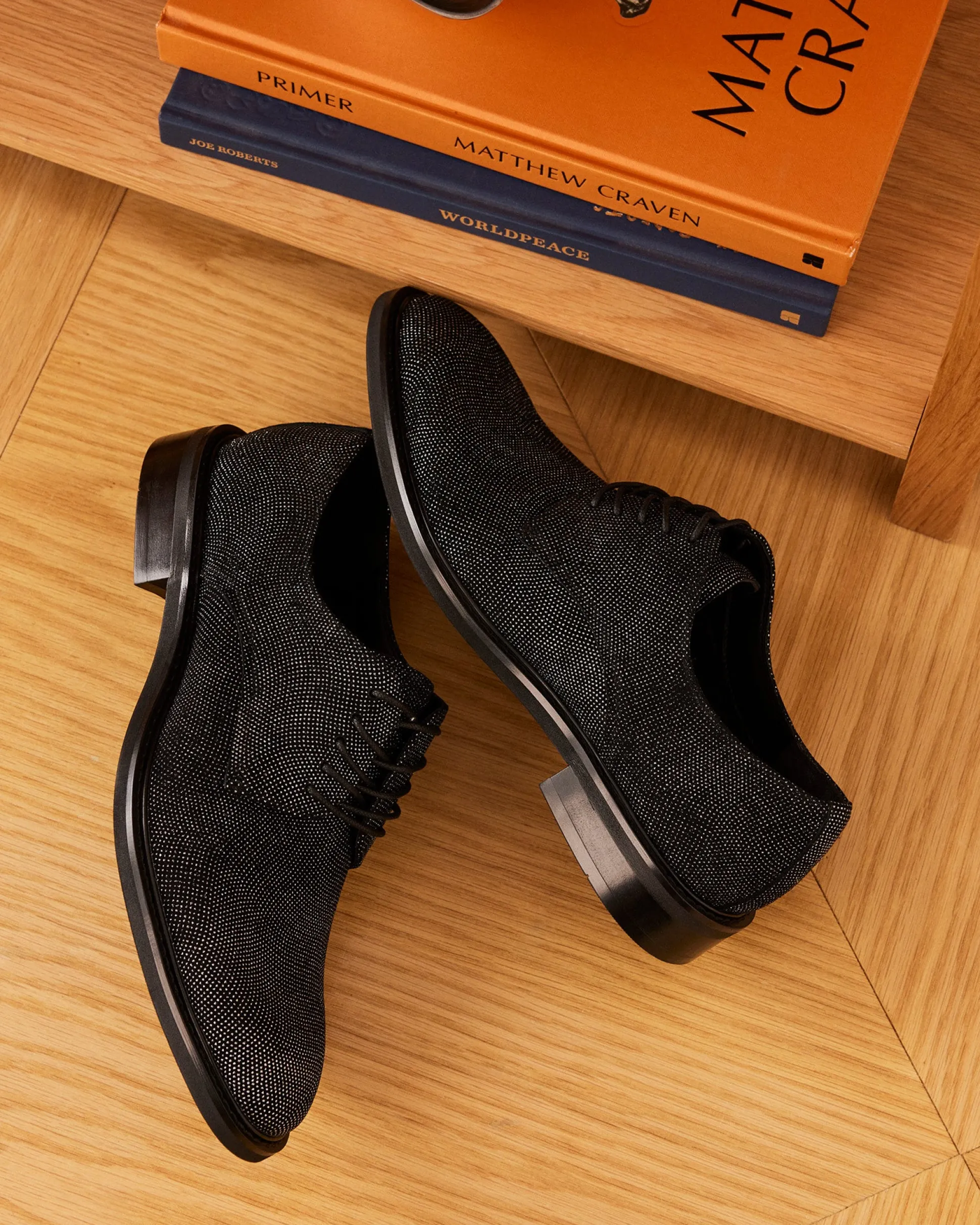 Hadar Black Metallic
