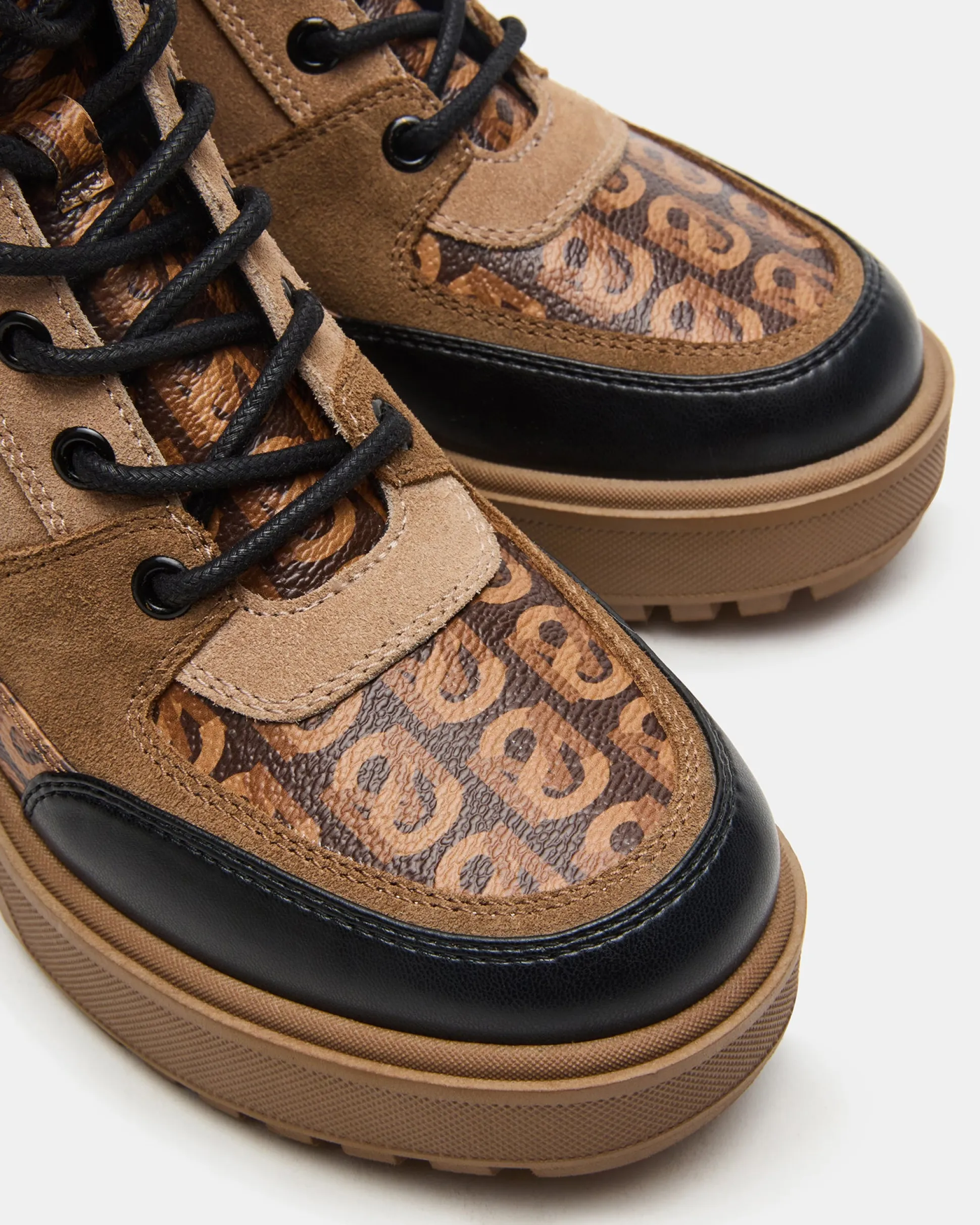 Hiker Tan Multi