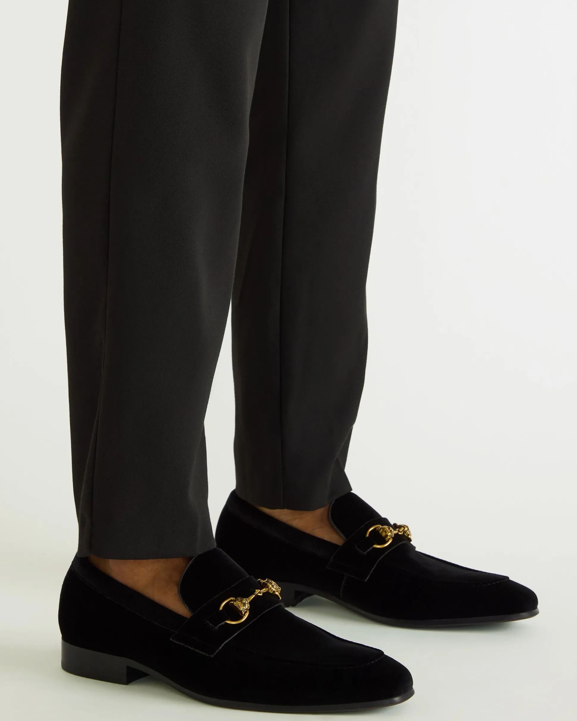 Jakiro Black Velvet