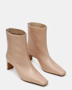 Jamiyah Natural Leather