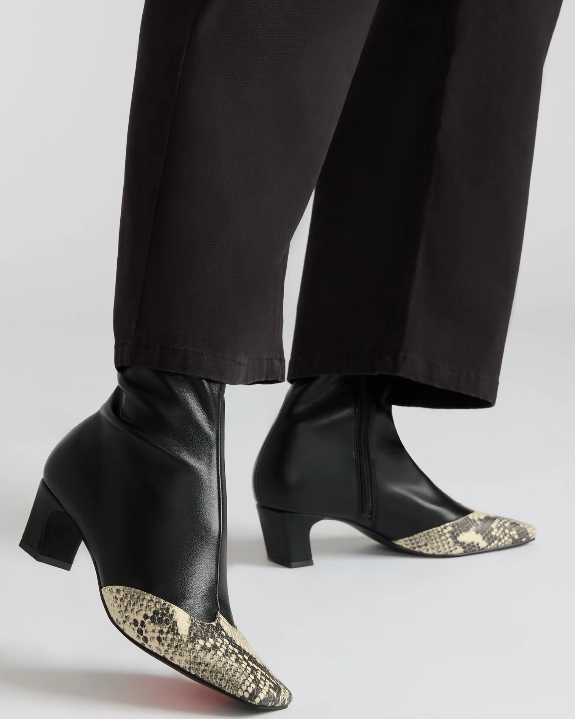 Jeter Black Snake