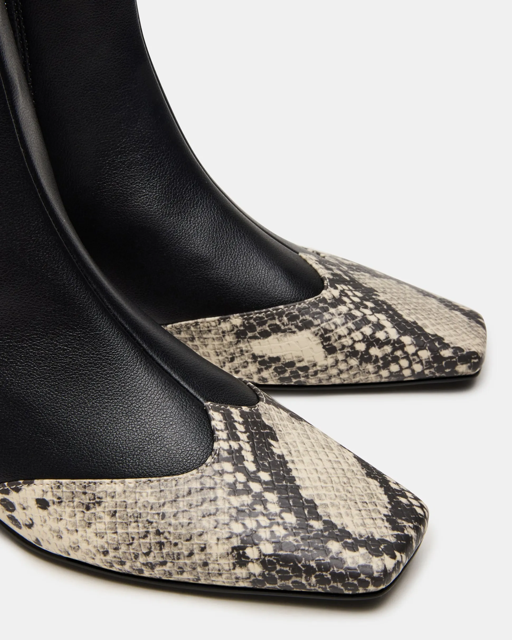 Jeter Black Snake