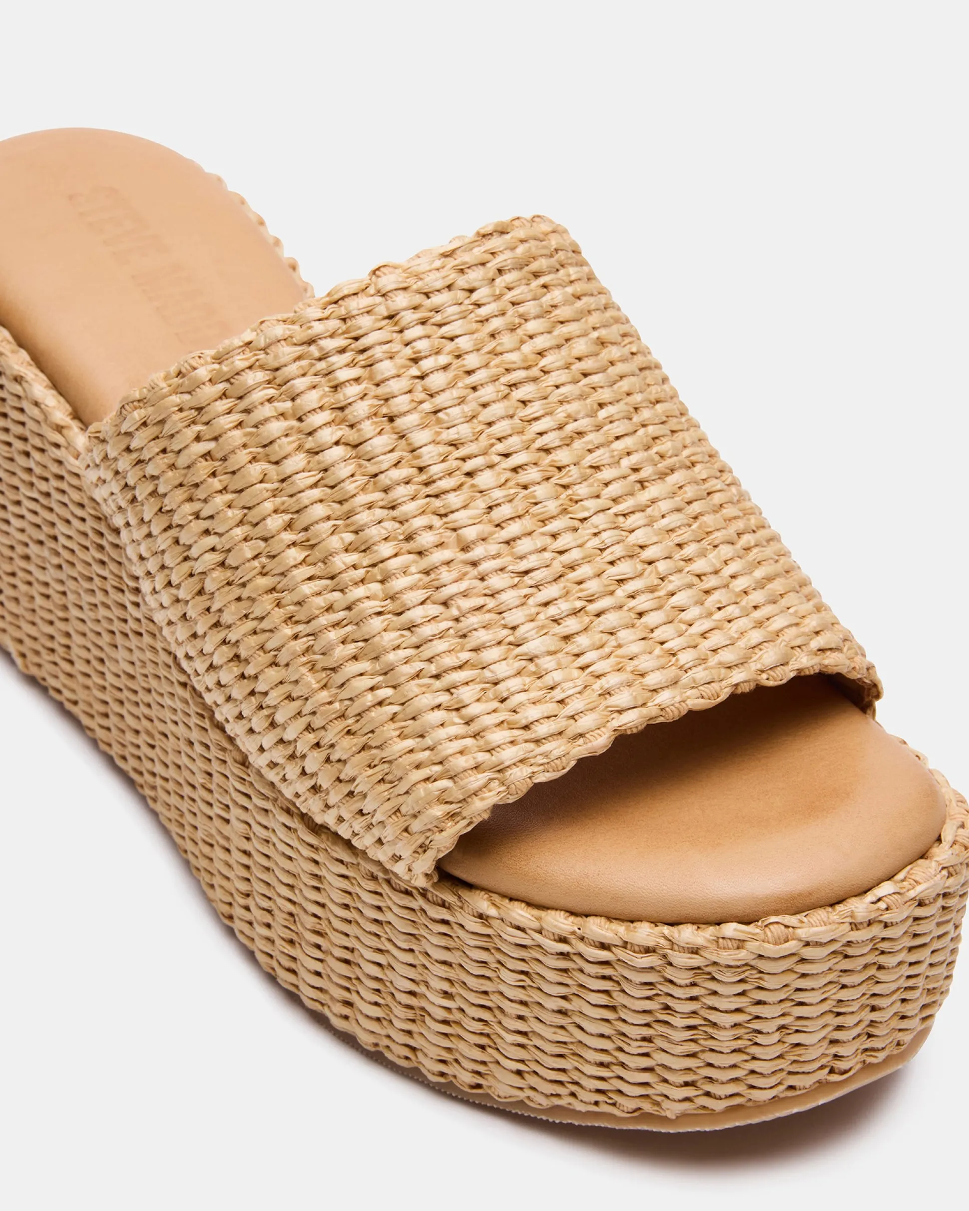 Jetty Raffia