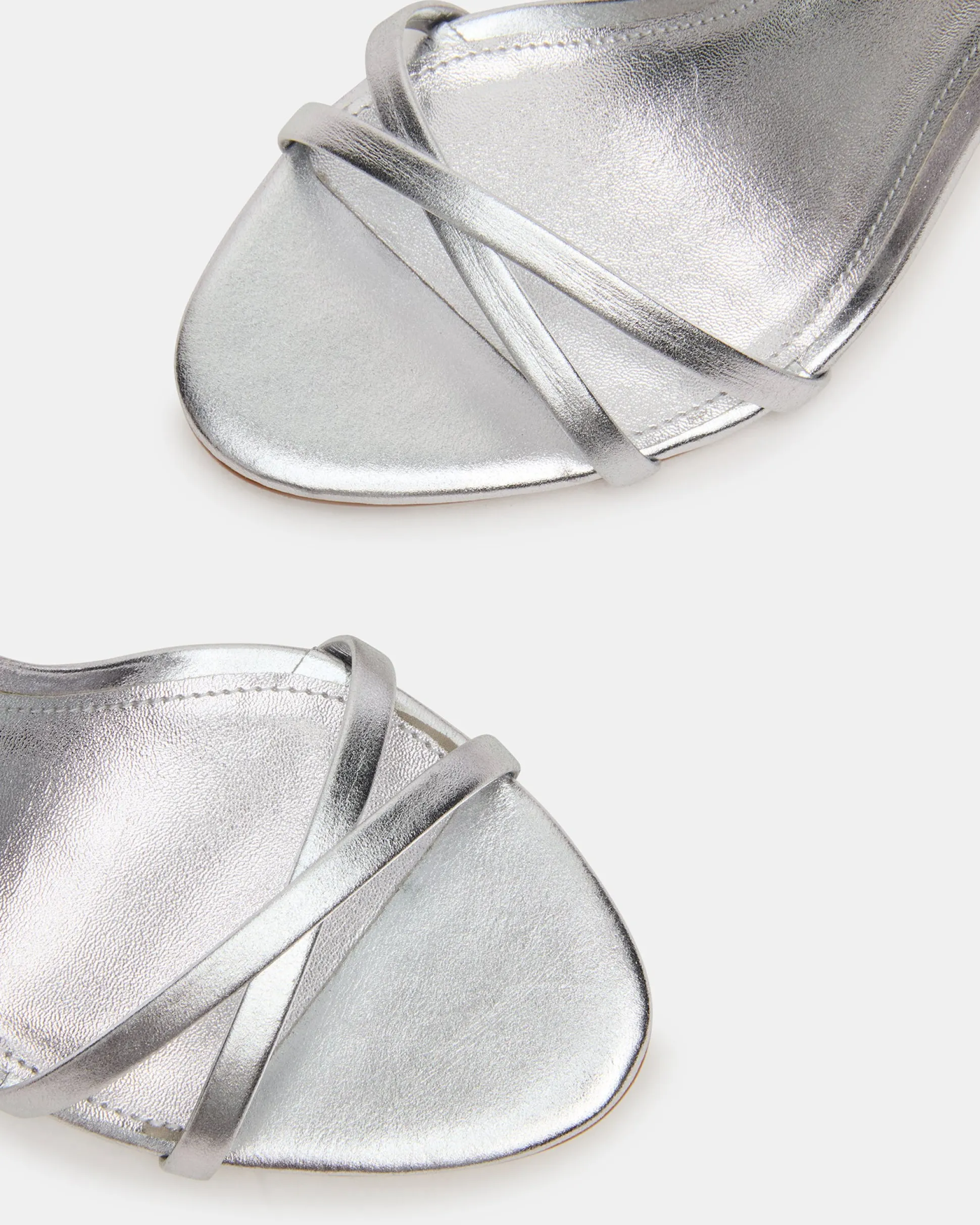 Jypsey Silver Leather