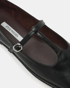 Macbeth Black Leather