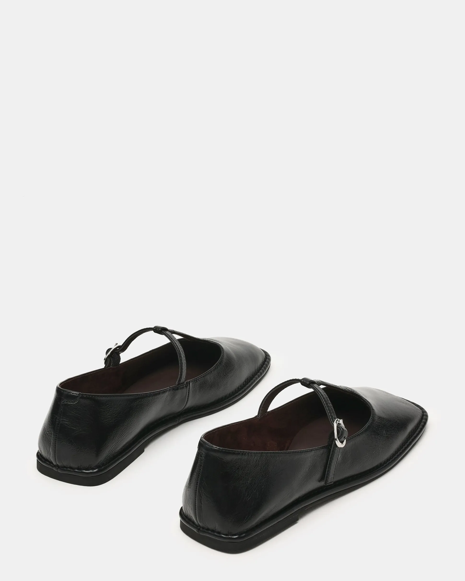 Macbeth Black Leather