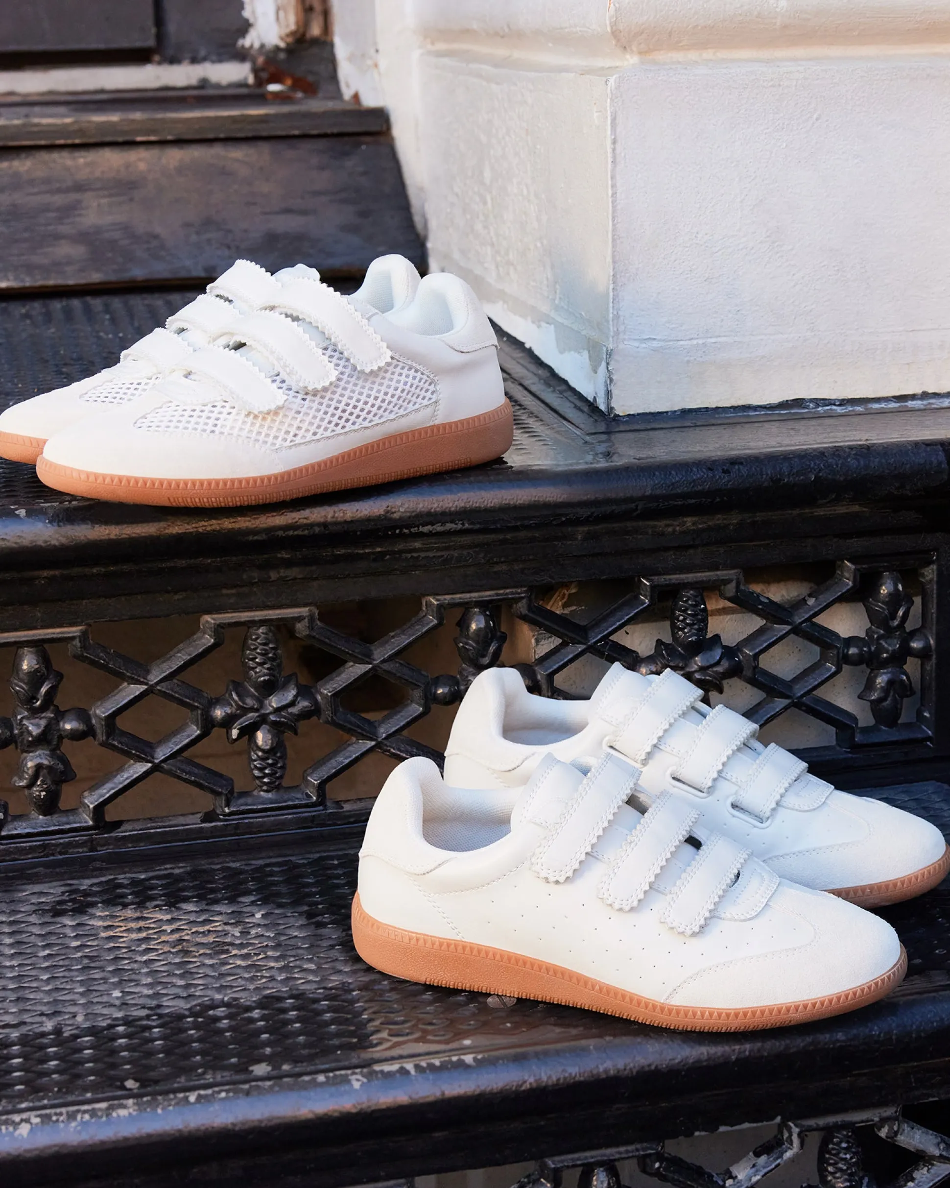 Momentum White