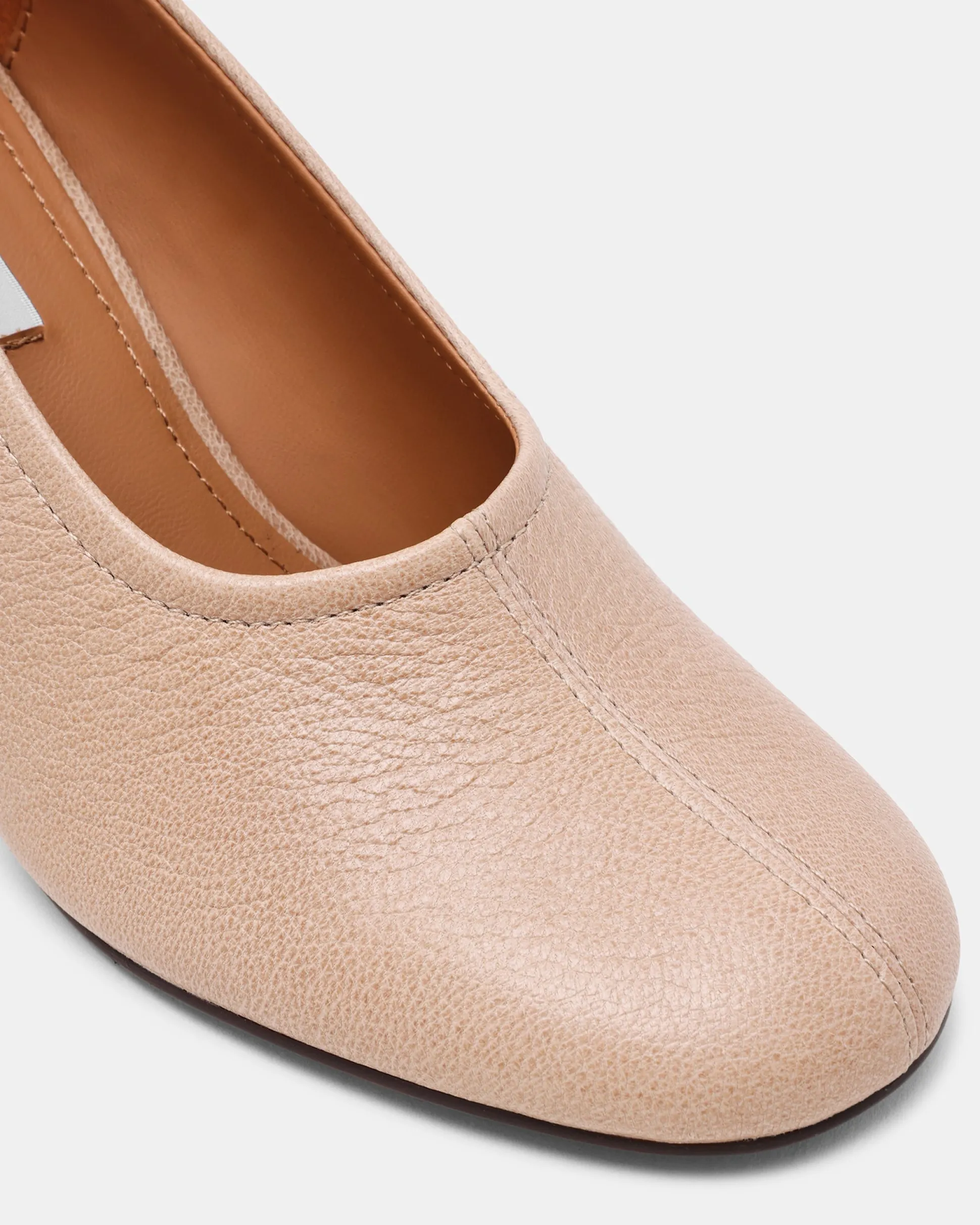 Monnet Natural Leather