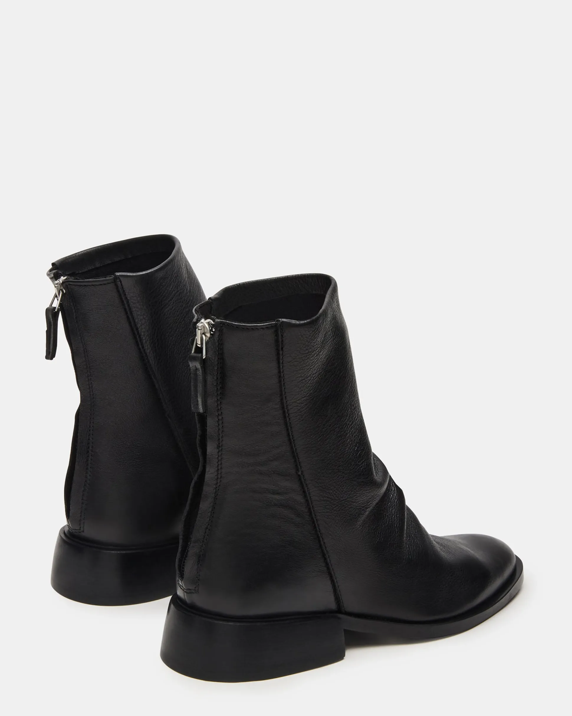 Nexie Black Leather