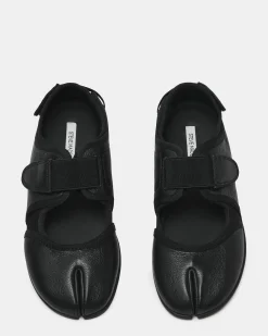Rapid Black Leather