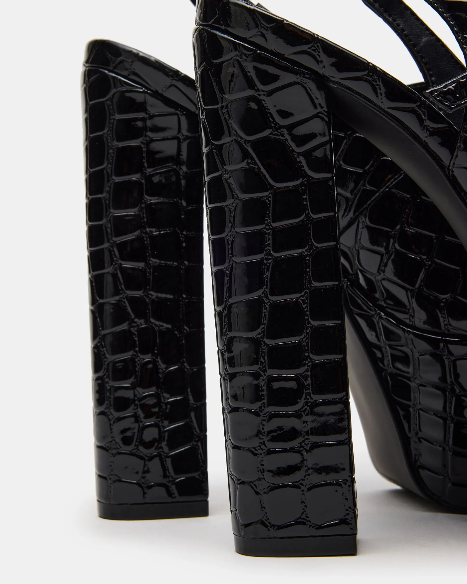Scotlyn Black Crocodile