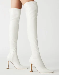 Strut White