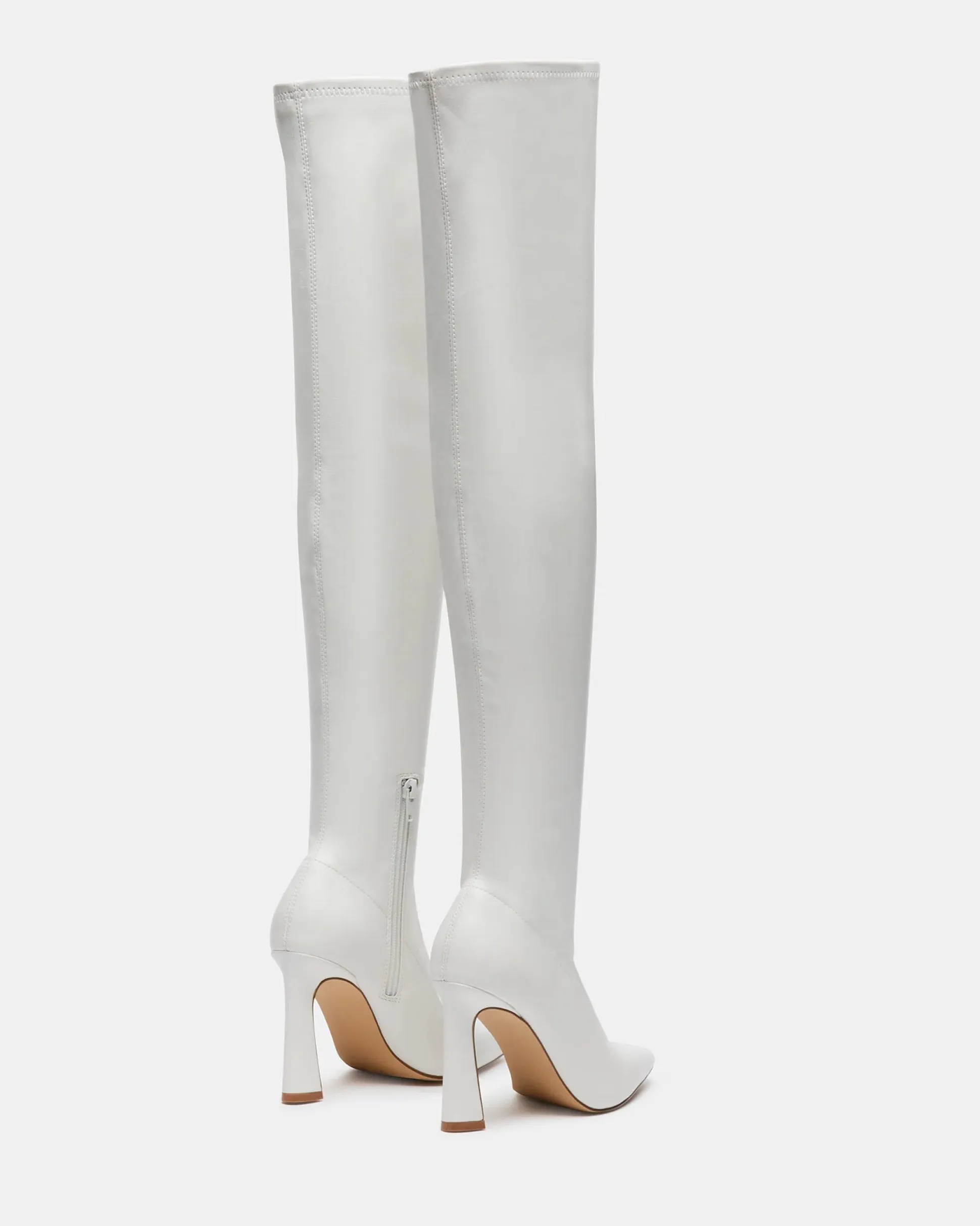Strut White