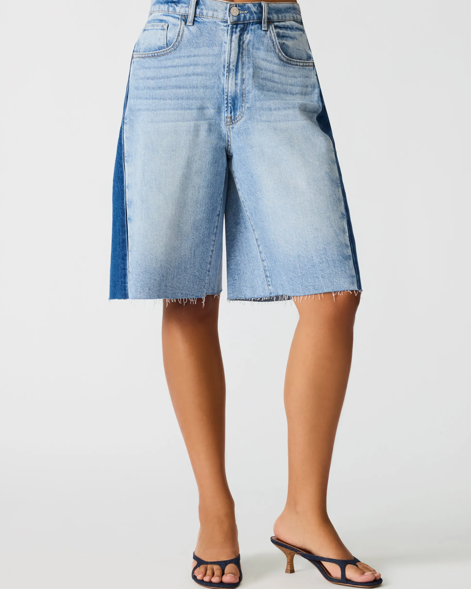 Sutten Short Storm Blue