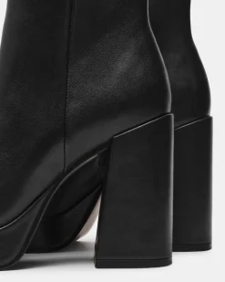 Tyra Black Leather