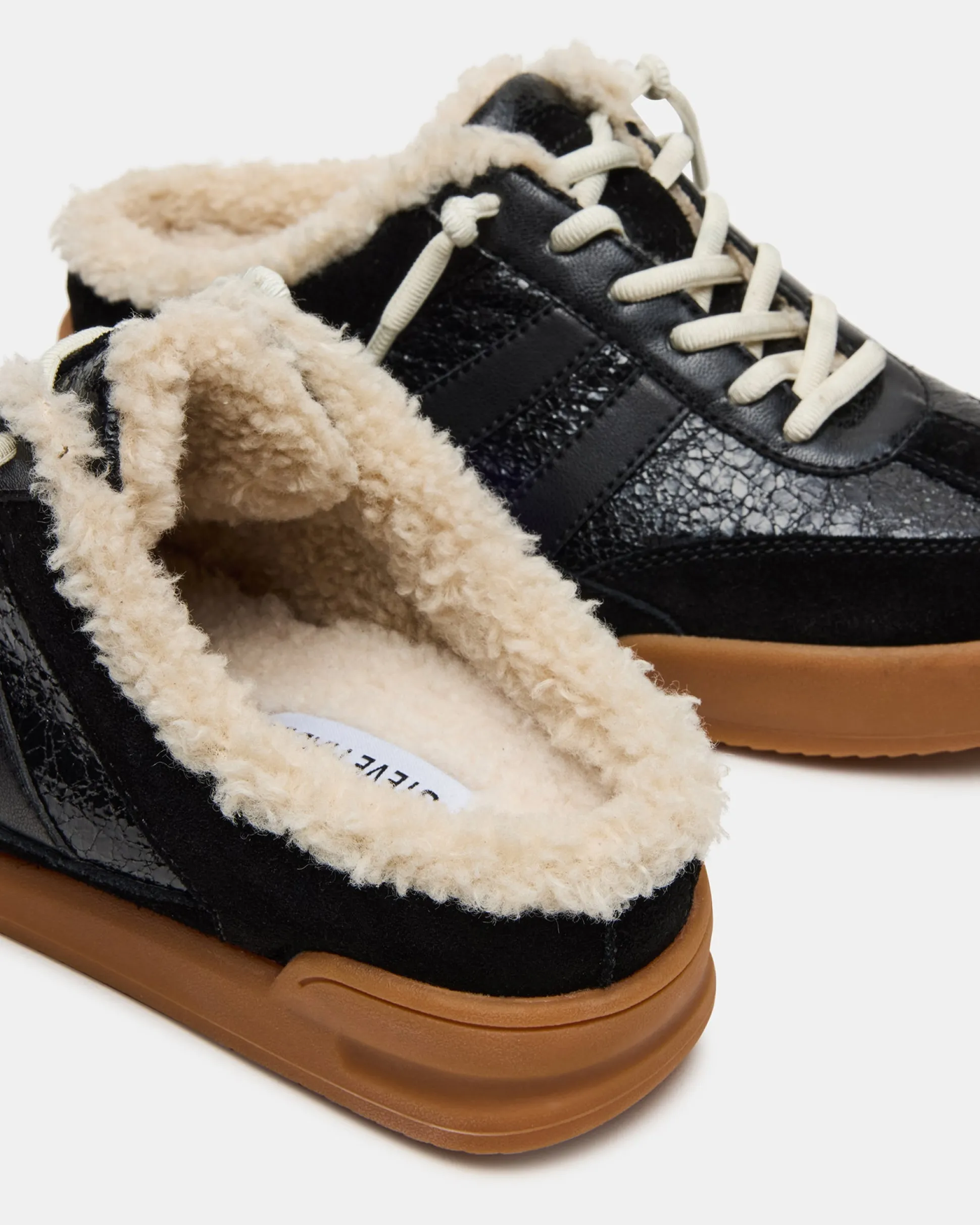 Vandy Faux Fur Black Multi