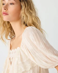 Vickie Top Cream