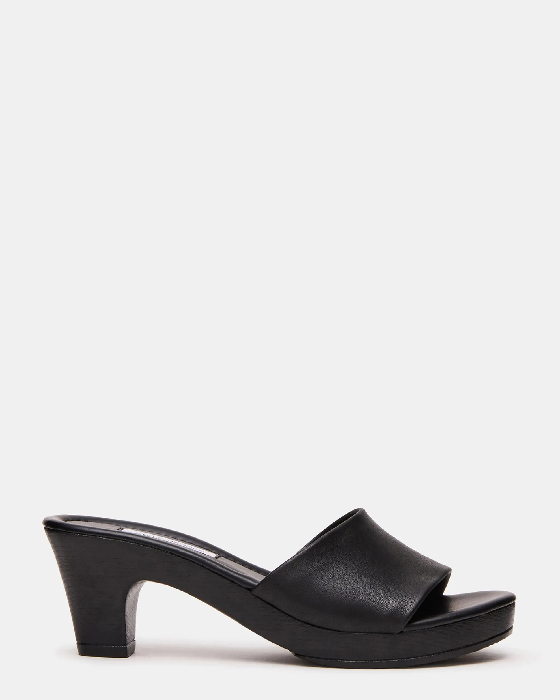 Weyra Black Leather