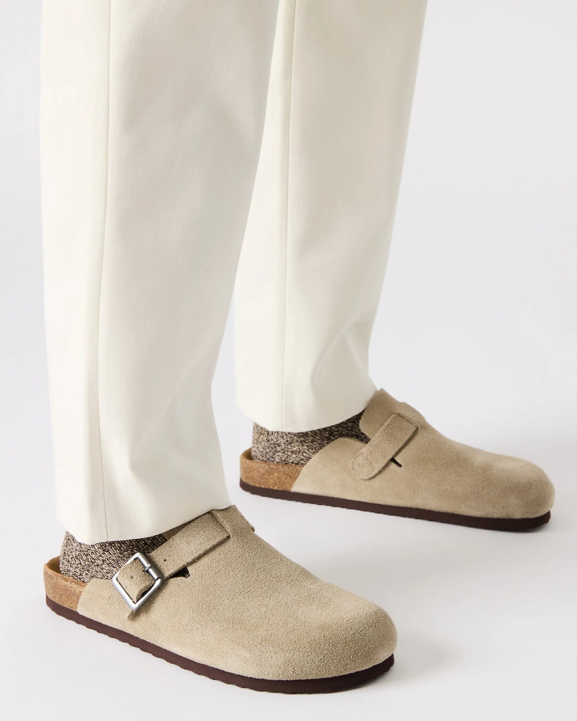 Wilderr Taupe Suede